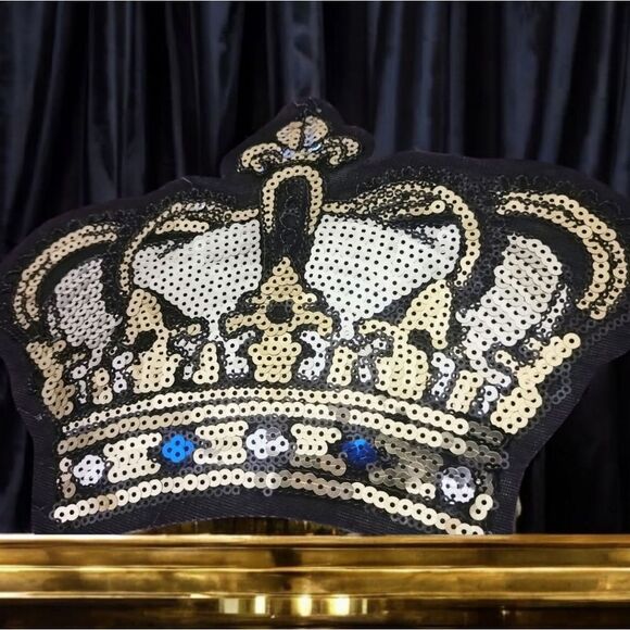 LARGE Silver & Gold Shiny Sequined CROWN Embroidered PATCH Approx 24cm x 17cm - Picture 1 of 10
